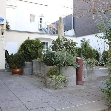 Отель Restaurant Westfaelischer Hof Веттер